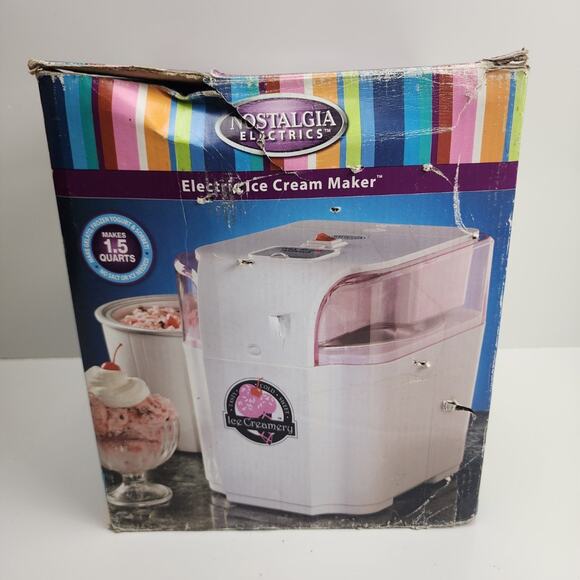 Nostalgia Products Model RIM150 Electric Ice Cream Frozen Yogurt Maker 1.5qts - Picture 1 of 13